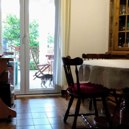 Apartman Tonka Каштела Экстерьер фото