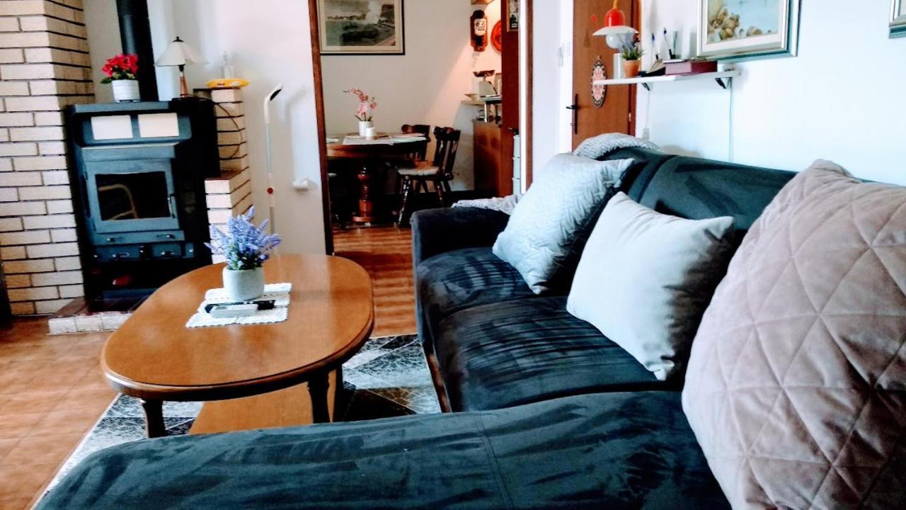 Apartman Tonka Каштела Экстерьер фото